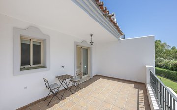Property slide 25