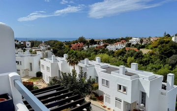 Property slide 16
