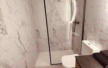 Property slide 18
