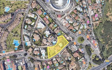 Property slide 52