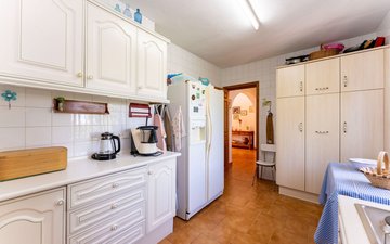Property slide 38