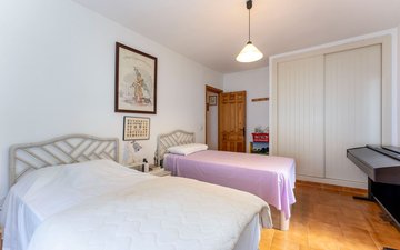 Property slide 47