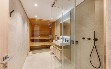Property slide 32