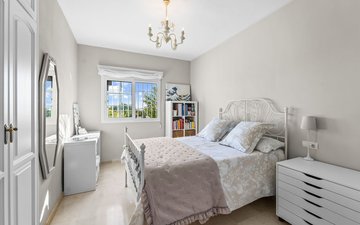 Property slide 18