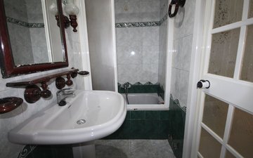 Property slide 19