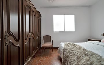 Property slide 23