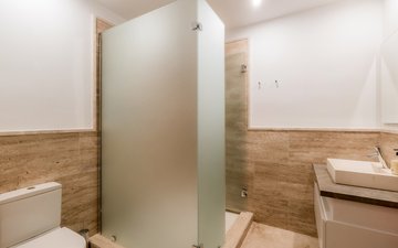 Property slide 20