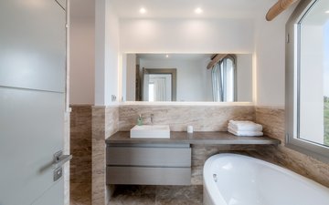 Property slide 25