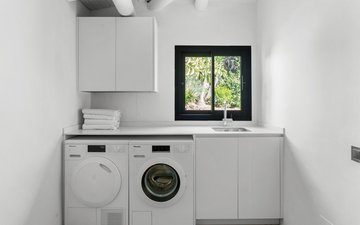 Property slide 21