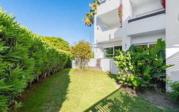 Property slide 23