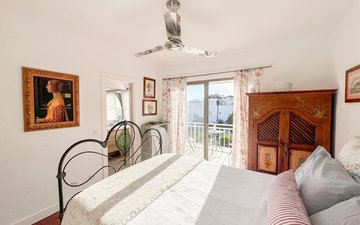 Property slide 18