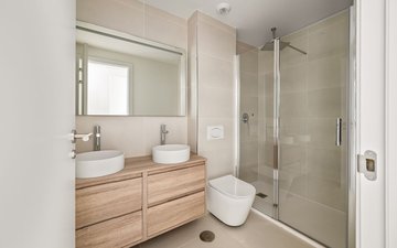 Property slide 19