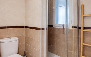 Property slide 46