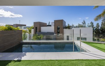 Property slide 33