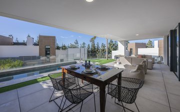 Property slide 39