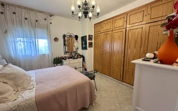 Property slide 31