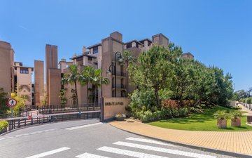 Property slide 17