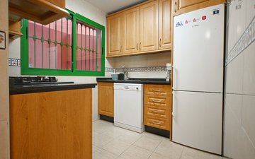 Property slide 14