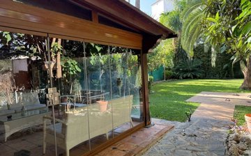 Property slide 18