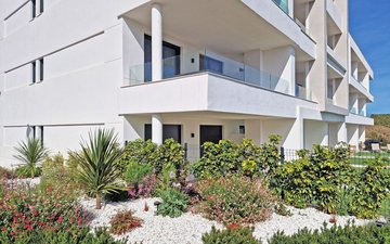 Property slide 24