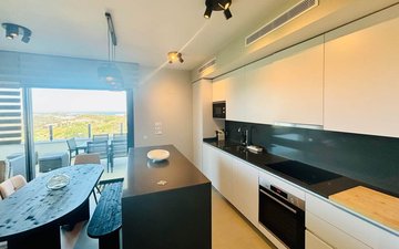 Property slide 16