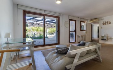 Property slide 26