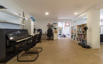 Property slide 28