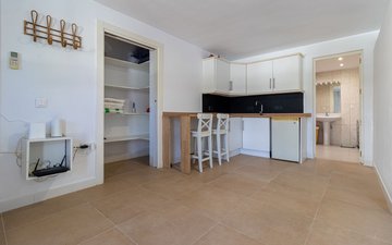 Property slide 30