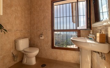 Property slide 46
