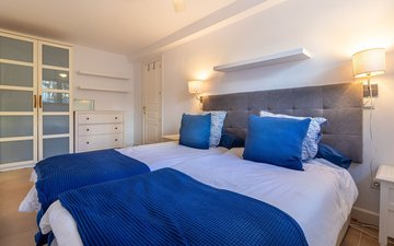 Property slide 62