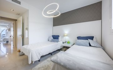 Property slide 21