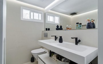 Property slide 30