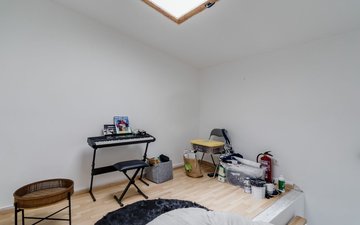 Property slide 33
