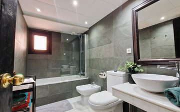 Property slide 18