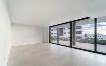 Property slide 22