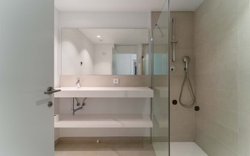 Property slide 31