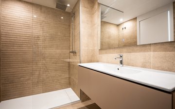Property slide 19