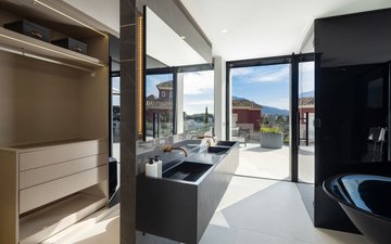 Property slide 20