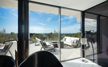Property slide 22