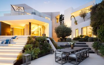 Property slide 39