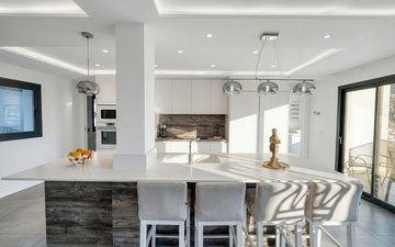 Property slide 21