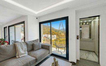 Property slide 29