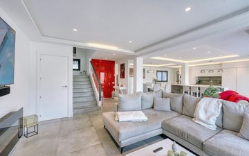Property slide 4