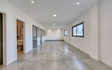 Property slide 58