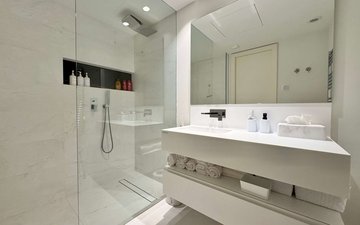 Property slide 19