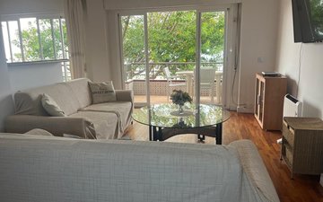 Property slide 44