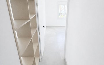 Property slide 16