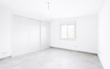 Property slide 23