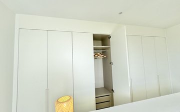 Property slide 10