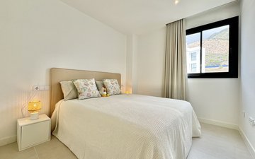 Property slide 14